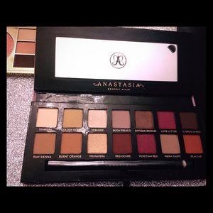 Eyeshadow Palettes